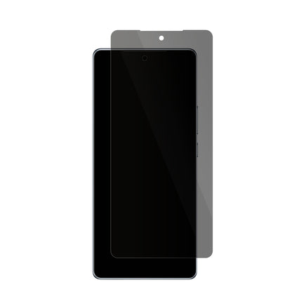 TecnoCamon 30 mit aufgebrachter dipos Flex Schutzfolie, die seitliche Einblicke blockiert