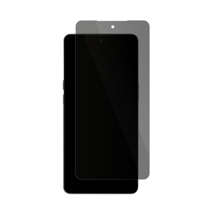 TecnoSpark 40 Pro mit aufgebrachter dipos Flex Schutzfolie, die seitliche Einblicke blockiert
