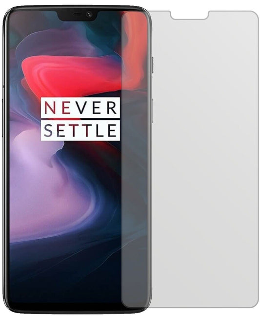 Matte Displayschutzfolie von dipos passend für OnePlus 6, präziser Zuschnitt und blasenfrei montiert