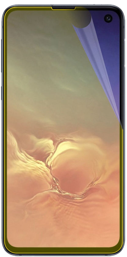 Klare Displayschutzfolie von dipos passend für Samsung Galaxy S10e, 100% Displayabdeckung und blasenfreie Montage