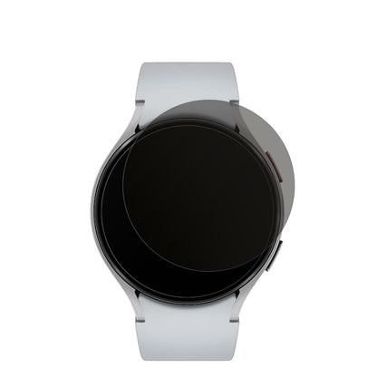 SamsungGalaxy Watch 6 47mm mit aufgebrachtem dipos Displayschutz, der seitliche Einblicke blockiert