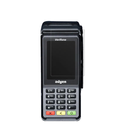 AdyenV400c Plus mit aufgebrachter dipos Displayschutzfolie, die lästige Fingerabdrücke minimiert
