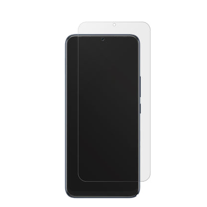 InfinixHot 20i mit aufgebrachter dipos Displayschutzfolie, die lästige Fingerabdrücke minimiert