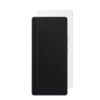 RedmiNote 13 4G mit aufgebrachter dipos Displayschutzfolie, die lästige Fingerabdrücke minimiert
