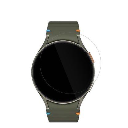 SamsungGalaxy Watch 7 44mm mit aufgebrachter dipos Displayschutzfolie, glasklare Darstellung ohne Einschränkungen