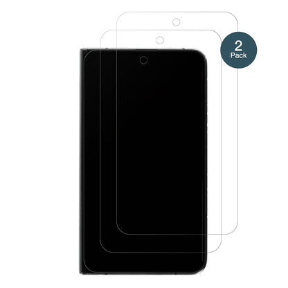 GooglePixel Fold (Außenseite) mit aufgebrachter dipos Panzerfolie, die lästige Fingerabdrücke minimiert