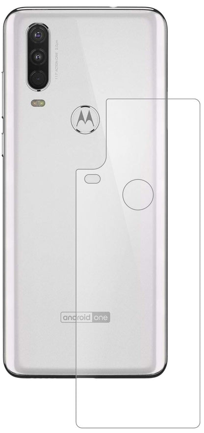 MotorolaOne Action Rückseite mit aufgebrachter dipos Panzerfolie, die lästige Fingerabdrücke minimiert
