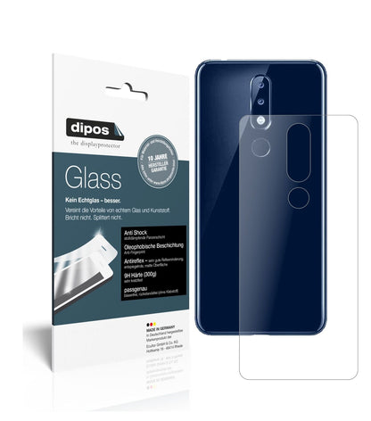 Nokia5.1 Plus Rückseite mit aufgebrachter dipos Panzerfolie, die lästige Fingerabdrücke minimiert