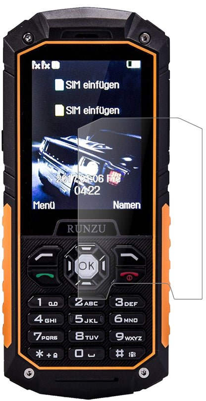 RunzuM8 mit aufgebrachter dipos Panzerfolie, die lästige Fingerabdrücke minimiert