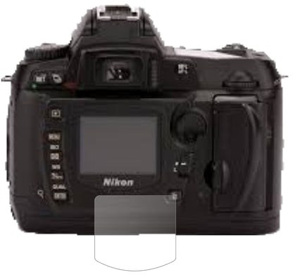 NikonD70s mit aufgebrachter dipos Panzerfolie, die lästige Fingerabdrücke minimiert