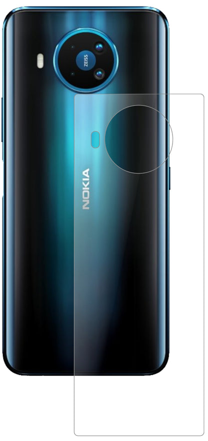 Nokia8.3 Rückseite mit aufgebrachter dipos Panzerfolie, die lästige Fingerabdrücke minimiert