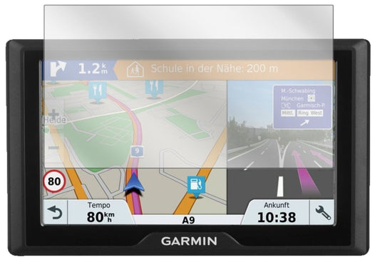 Klare Displayschutzfolie von dipos passend für Garmin Drive 5S CE, präziser Zuschnitt und blasenfrei montiert