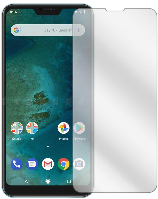 Klare Displayschutzfolie von dipos passend für Xiaomi Mi A2 Lite, präziser Zuschnitt und blasenfrei montiert